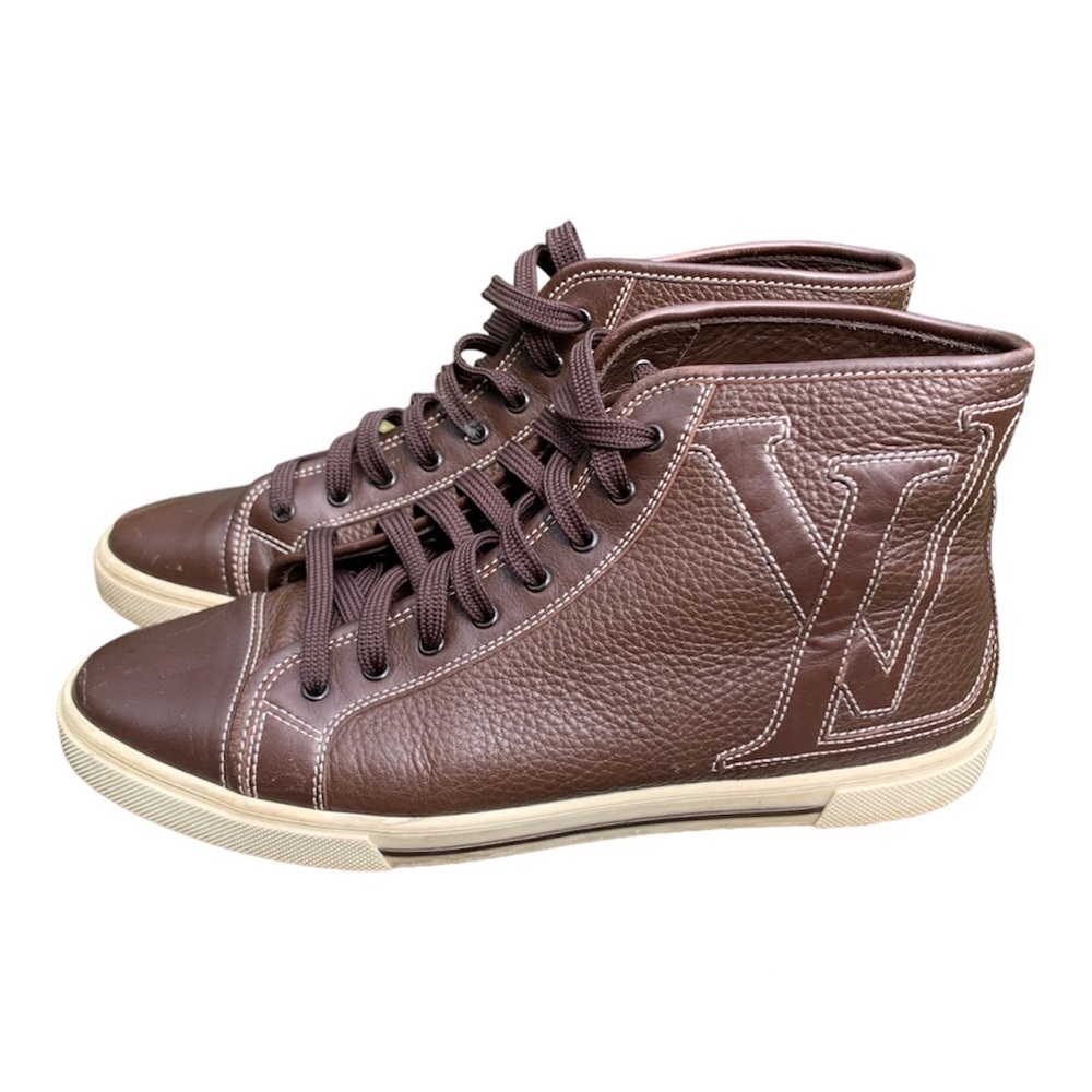 Louis Vuitton Leather High top Sneakers